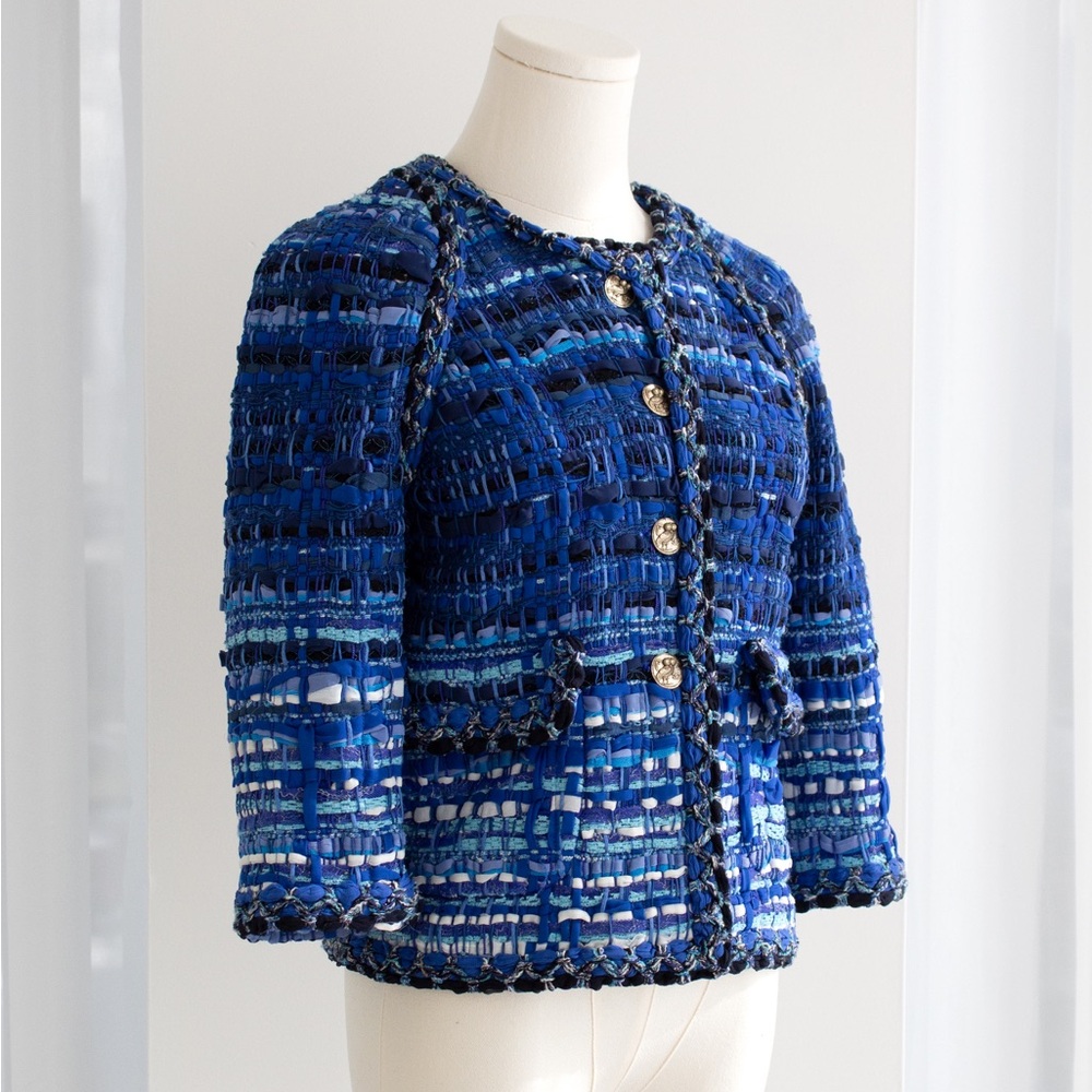 Chanel Cruise 2018 Greece Blue Gold Owl Lesage Fantasy Tweed 18C Jacket - Picture 8 of 16